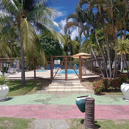 Apts E Suites Em Stella Maris Salvador Eksteriør bilde