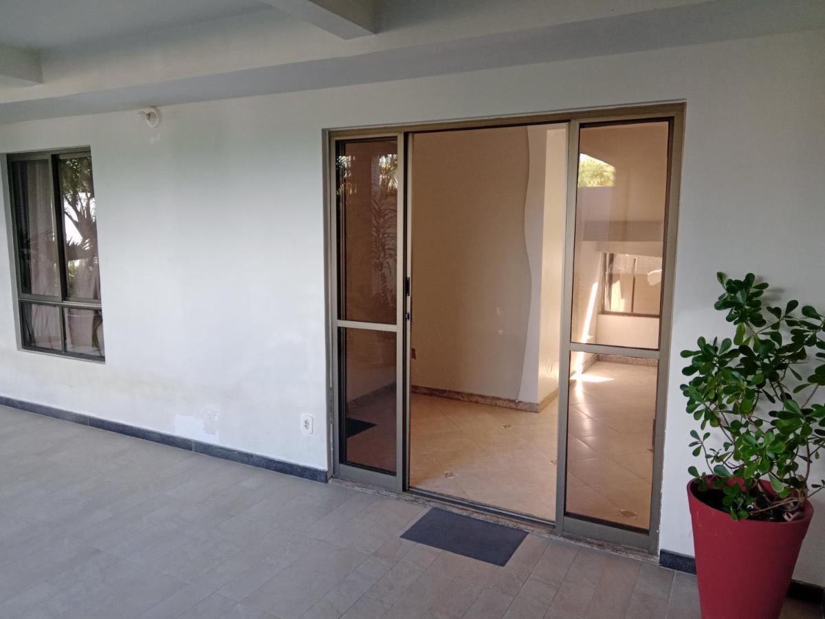 Apts E Suites Em Stella Maris Salvador Eksteriør bilde